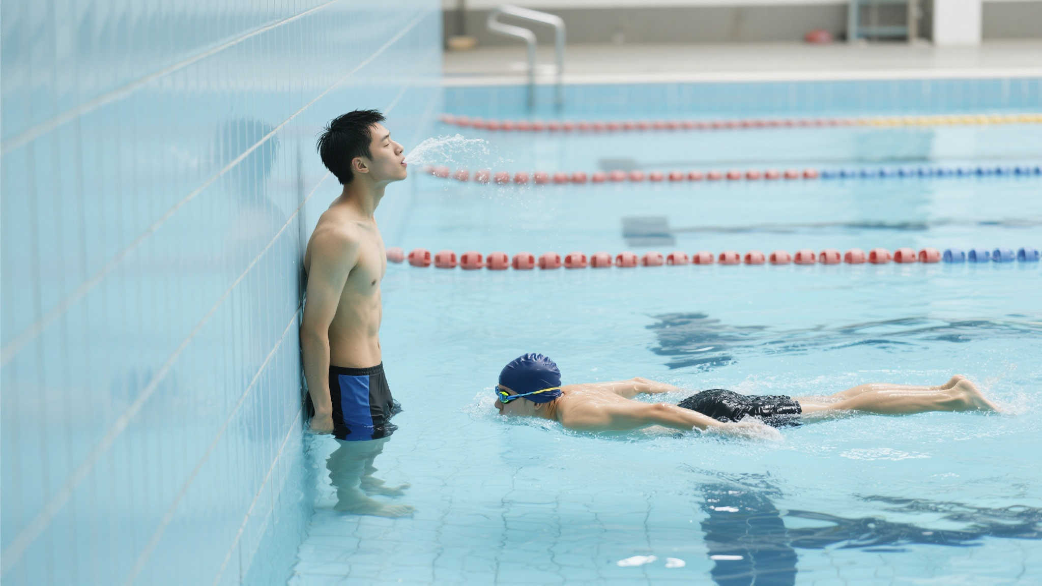 自由泳新手换气老是呛水或下沉?解决方法在这里! 自由泳新手换气老是呛水或下沉?解决方法在这里!